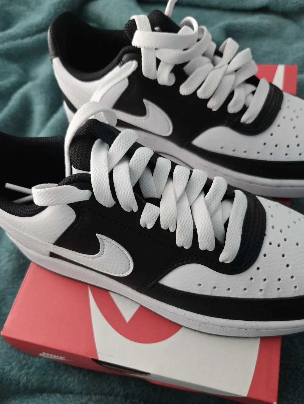 Nike Court Vision Lo Sneakers Youth Size 5.5